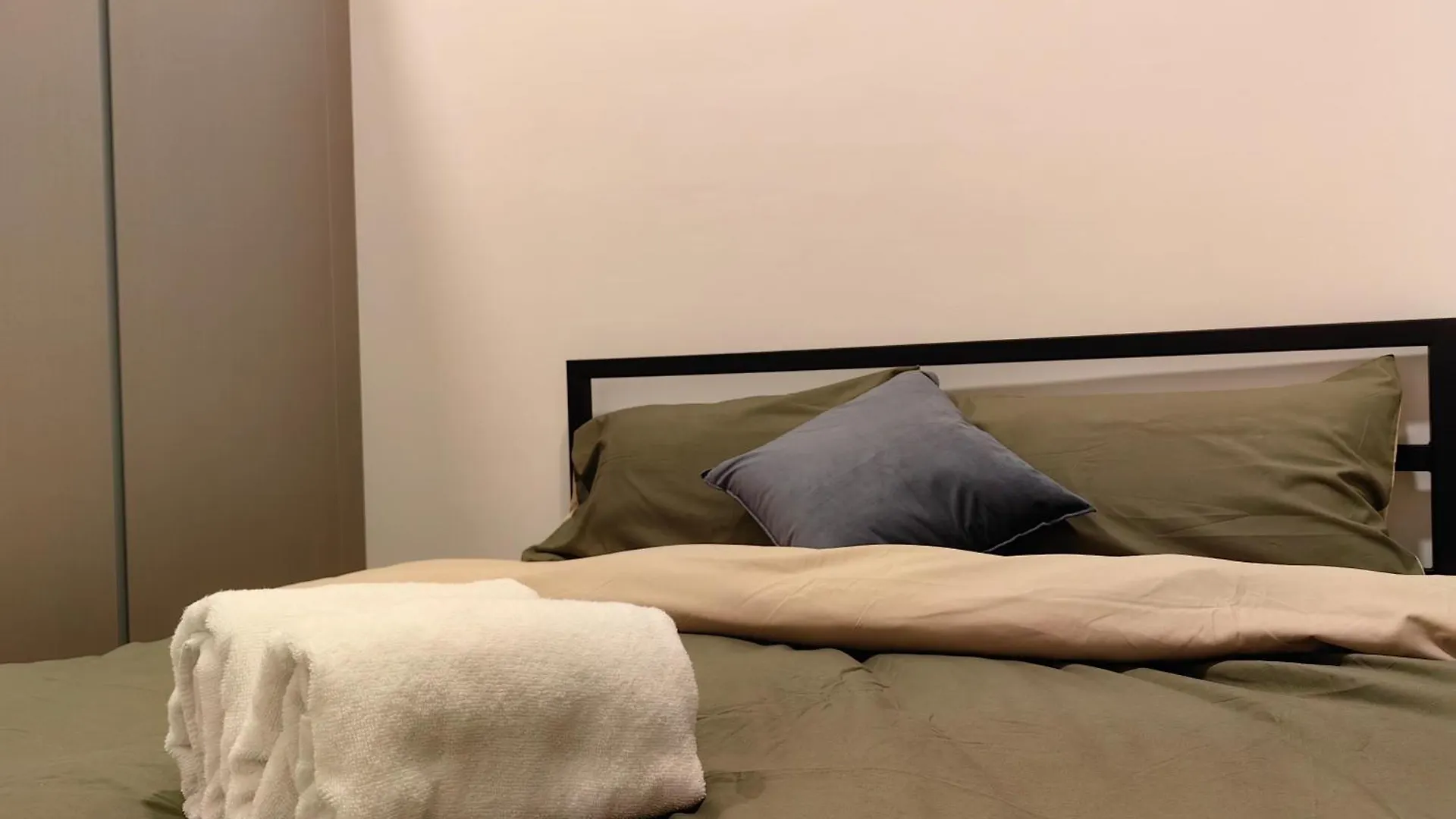 Apartment Una Serviced Apartment, Jalan Peel By Rverse Suite Kuala Lumpur Malaysia