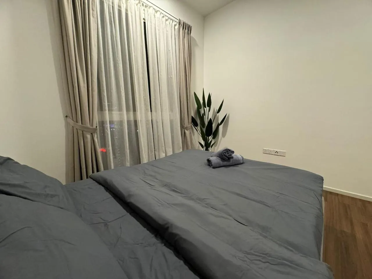 Una Serviced Apartment, Jalan Peel By Rverse Suite Kuala Lumpur 0*,
