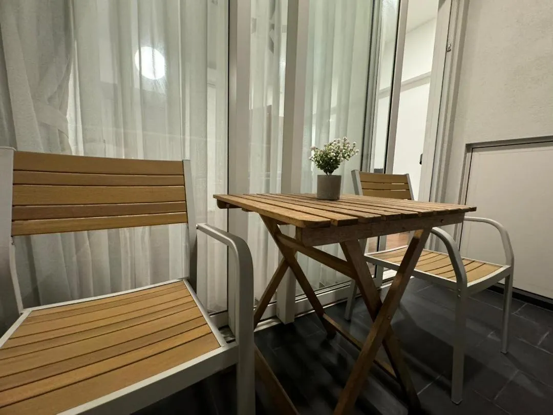 Una Serviced Apartment, Jalan Peel By Rverse Suite Kuala Lumpur Apartment
